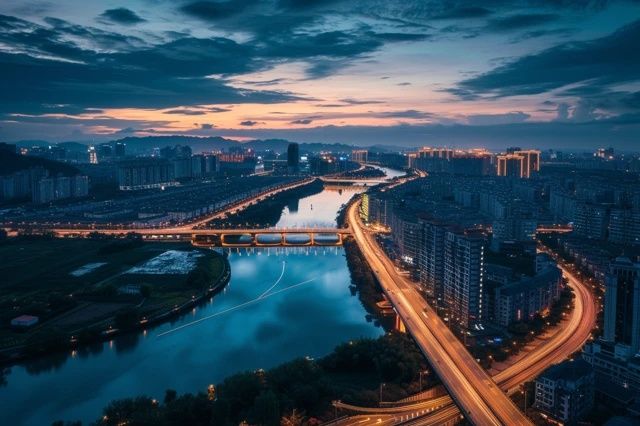 成都不哭！這座城，來(lái)了就不想走的城市！