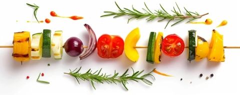 糖葫蘆的甜蜜挑戰(zhàn)：傳統(tǒng)美食如何在現(xiàn)代生活中煥發(fā)新生？