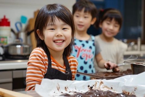 香港親子游：帶孩子打卡必去的5大工廠參觀地！