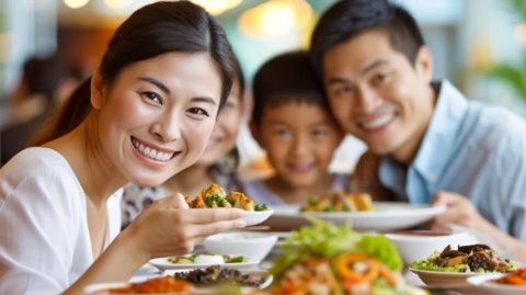 福建48歲男子帶一家4口前往巴黎觀看奧運會，晚上在一家川菜館吃飯，點了6道菜