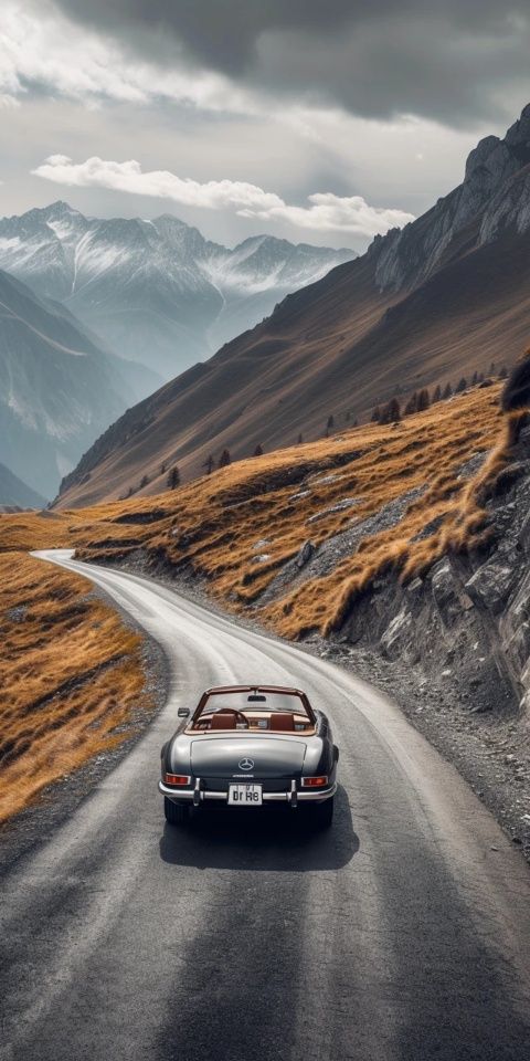 西藏最窮的地方都這樣？藏民隨地一坐豪車遍地都是