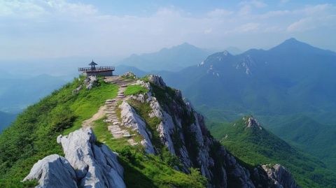 廬山，這座承載著千年歷史與自然奇觀的名山，一直以來(lái)都令人心馳神往,7月27日
