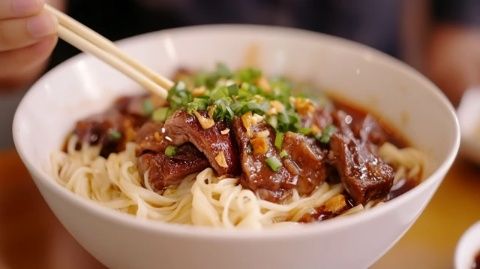 樂山必吃美食清單：傳統(tǒng)風(fēng)味一次嘗遍