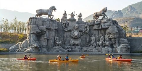 樂(lè)山大佛之旅：摩崖石刻與地道美食的魅力邂逅