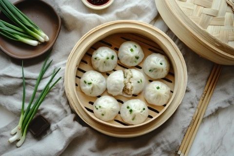 如何快速制作外酥里嫩的炸藕丸？