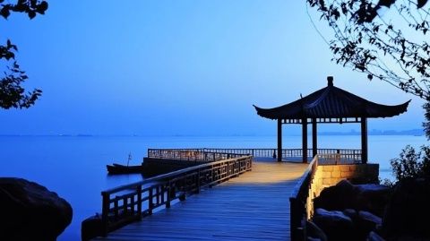 2021年終避暑之旅:來(lái)到了萬(wàn)峰林景區(qū)