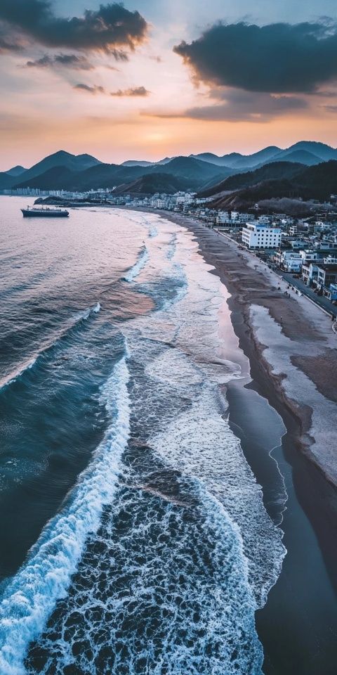 你知道嗎？在我們福建，有一個(gè)神秘的海邊小城，隱匿著令人心馳神往的絕美海景
