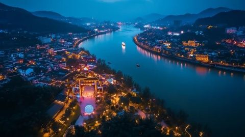廣東之旅：東北游客春節(jié)驚艷體驗(yàn)，探尋文化融合與創(chuàng)新奇跡
