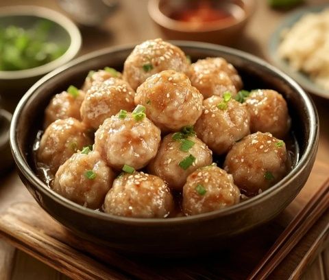 山西太原特色小吃蒸丸子，寓意團(tuán)圓的美味佳肴你吃過(guò)嗎？