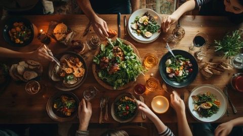 簡單家常菜譜分享:增強(qiáng)家庭聯(lián)系的美食大賞活動