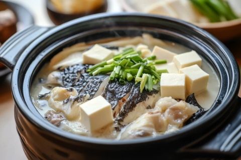 北碚必嘗美食地圖:從豆花飯到特色烤魚一站式攻略