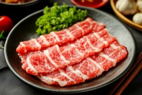 回憶起第一次嘗試金華火腿的經(jīng)歷, 那一次無知讓我錯過了一頓美味