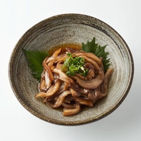 春季美食推薦：蘆蒿炒臘肉，春蔬之冠的清新滋味