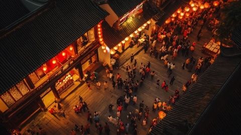 長三角老字號(hào)齊聚楓涇古鎮(zhèn)展示美食文化與創(chuàng)新傳承