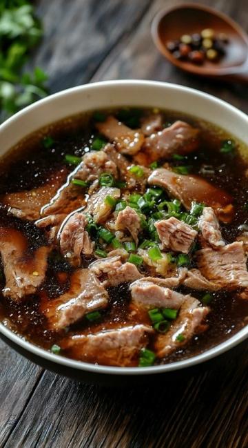臘月必嘗美味：臺灣正宗鹵肉飯，營養(yǎng)豐富，日銷冠軍！