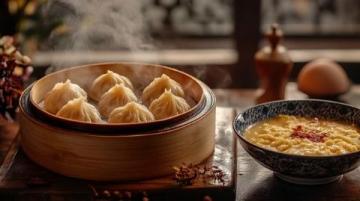 浙江十大經(jīng)典美食，品味江南韻味：西湖醋魚、小籠包領(lǐng)銜！