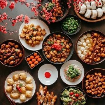 春節(jié)宅家吃什么每次去超市都會對里面的一道美食垂涎三尺，所以每次去都會買點來吃
