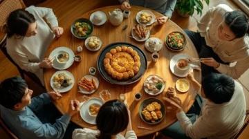 經(jīng)典回歸！10年下飯神劇獨(dú)自品味美食特別篇來(lái)襲，各路人物分享美食故事