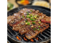 探店秋意濃想吃肉？藏在居民樓里的炭火烤肉·性價比之王·肉食者的天堂