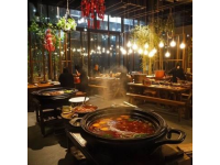 探店馬路邊邊串串香，北京也能嘗到地道成都味！Masa的美食探索