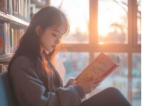 午后來(lái)圖書館：飯后閑逛的閱讀時(shí)光與網(wǎng)絡(luò)小憩