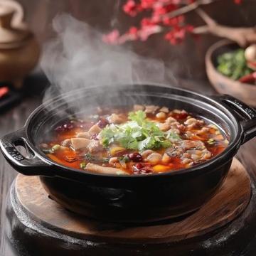 廣州黃埔網(wǎng)紅牛雜煲：懷舊風韻與地道美食的完美融合