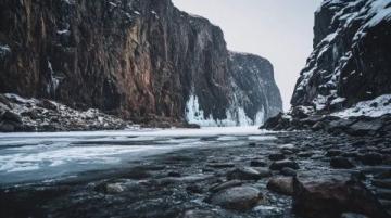 這里是貝加爾湖，世界上最大最深的淡水湖