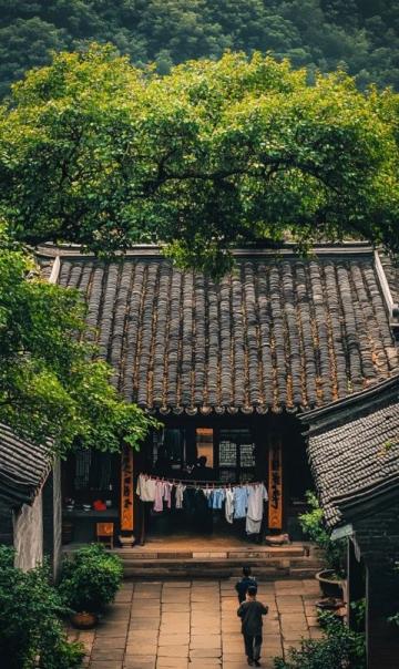 每年的正月初十，廣州東沙村會(huì)熱鬧非凡，因?yàn)檫@一天