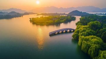 杭州團(tuán)建與年會(huì)攻略 | 定制玩法、場(chǎng)地推薦及流程設(shè)計(jì) | 團(tuán)隊(duì)建設(shè)活動(dòng)全解析