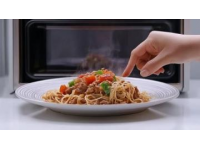 如何巧妙利用微波爐提升廚房效率？