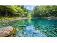 九寨溝：自然美景與藏族文化的完美結(jié)合