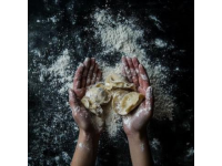 輕松學會在家做美味小籠包：方便簡單，家庭必備美食秘籍！