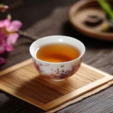 大家好！每天分享鳳凰單叢茶小知識，鳳凰茶究竟始于何時，并沒有一個基本的定論
