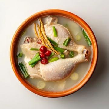 白斬雞:一種經(jīng)典的美食佳肴