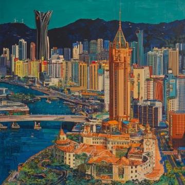 汕頭作為潮汕美食的核心城市，以其鮮美的海鮮、地道的粿品、醇香的鹵味和獨特的飲食文