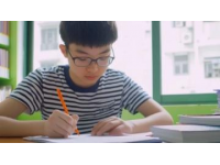 劉強(qiáng)東人大求學(xué)經(jīng)歷：如何用編程技能贏得愛(ài)情與未來(lái)