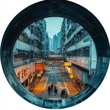 韓國人在東京游覽后，對中國的認知發(fā)生了巨大的變化：從自我中心到對全球化的大視角