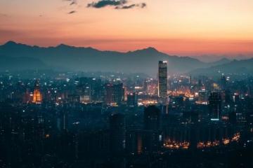 深圳之巔日落夜景之旅:感受浪漫城市的絕美風(fēng)采