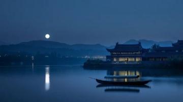 杭州8個心動暴擊點：從古寺到夜市，才是真正的美景！