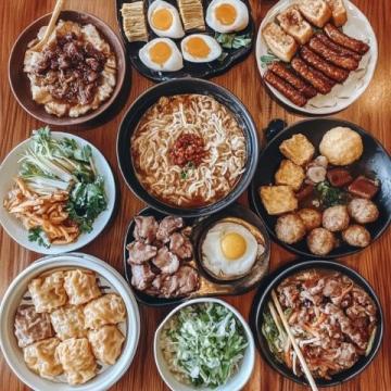 內(nèi)蒙古美食探秘：手切羊肉、烤全羊與醇香奶茶的草原盛宴