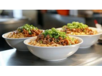 云南美食之旅：過橋米線、汽鍋雞與野生菌宴不容錯過