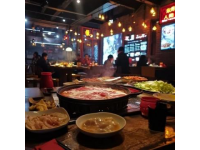 廣州天河區(qū)熱門(mén)美食街：探秘“廣州第一村”龍洞城中村