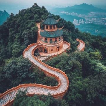 浙江臺(tái)州天臺(tái)山:自然與文化的美味交融之地