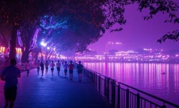廣元鳳街夜市與棲鳳湖獲評(píng)四川十大夜游目的地稱號(hào)