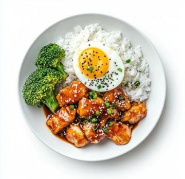 大學(xué)生最愛：酸甜可口、營養(yǎng)美味！糖醋土豆雞拌飯風(fēng)靡校園