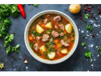 美味又營養(yǎng)的羊肉湯做法！冬天喝一碗，暖身又暖心~