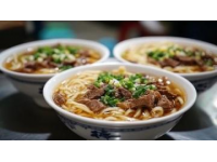 探尋武漢戶部巷美食天堂：熱干面、豆皮與面窩攻略