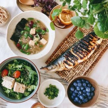 今日美食推薦:簡(jiǎn)單家常菜與特色佳肴做法