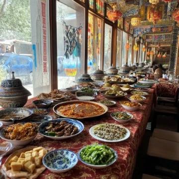 鄂爾多斯之旅：草原、沙漠和美味體驗(yàn)
