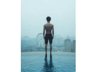 泉州凌晨男子落水，多方合力迅速救援成功獲救感激眾人救助